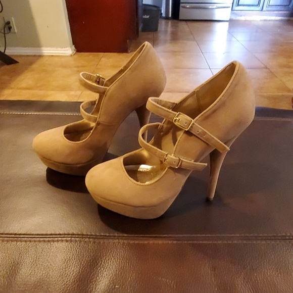 Delicious Shoes - Tan double strap suede babydoll heels
